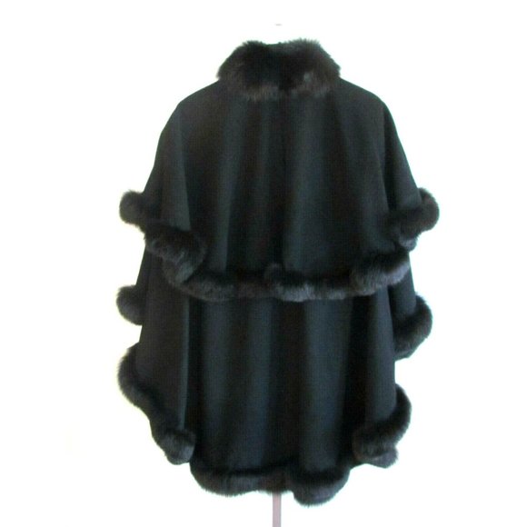 Designer Bloomingdales Black Wool & Fox Fur Trim Snap Front Cape Coat M/L - Picture 3 of 14